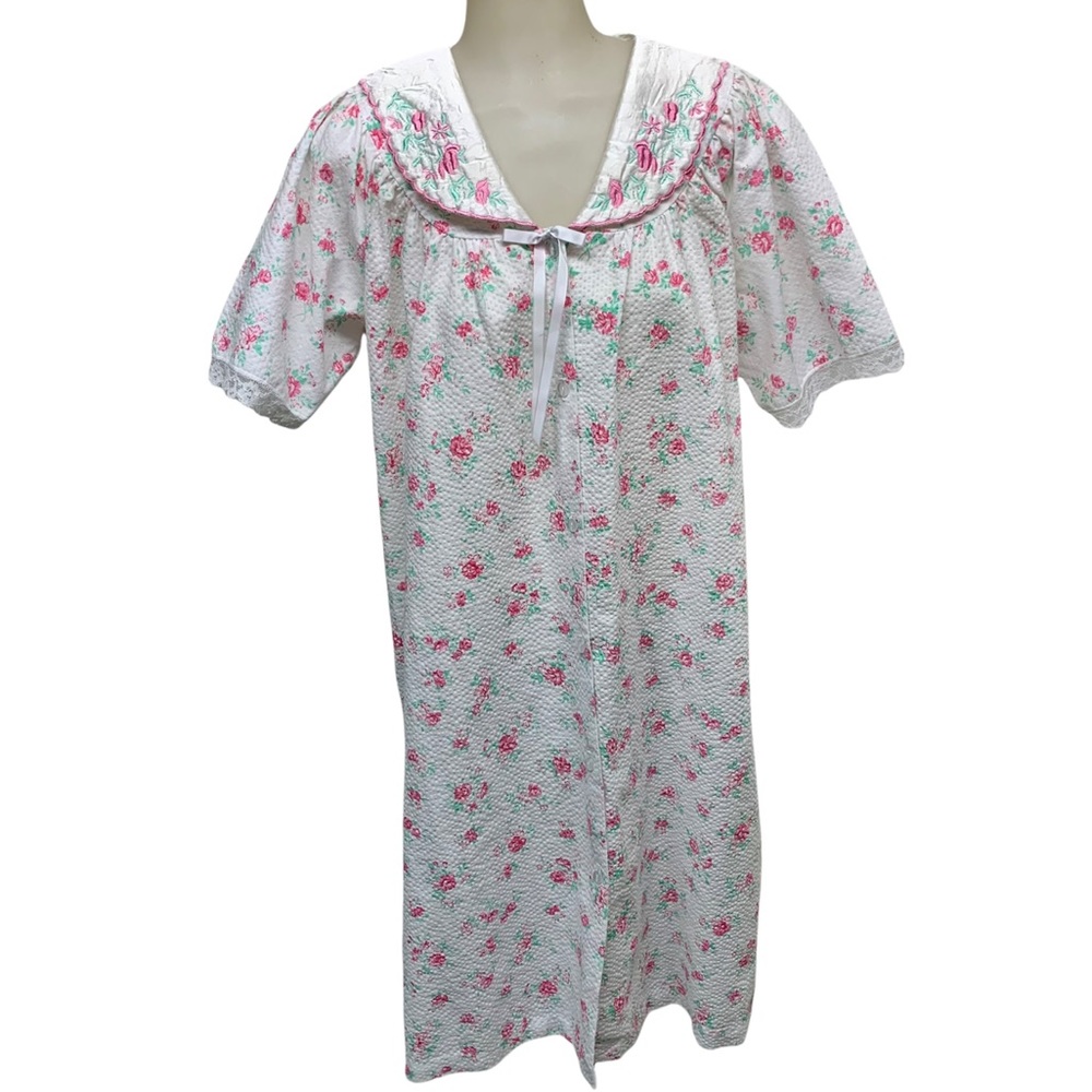 Vintage KINGLY Floral 2 Side Pockets Button Down House Dress 41” long